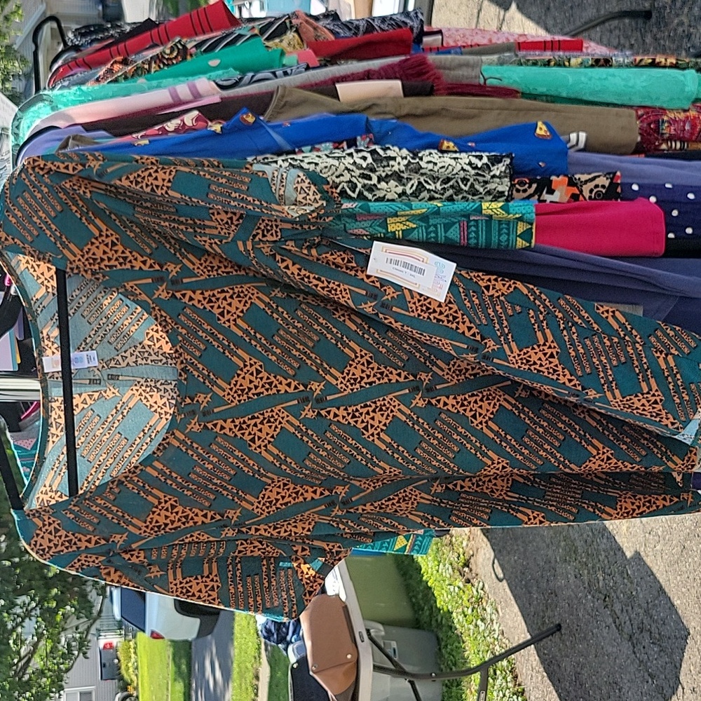 Lularoe 3XL Classic T 🦒 Giraffes